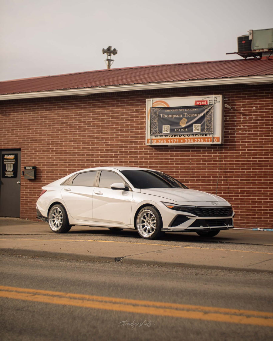 Hyundai Elantra Side Skirts Sleek