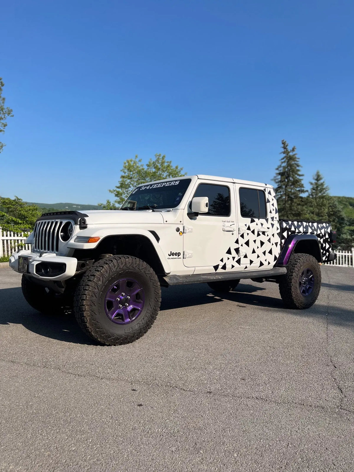Custom Graphics Sleek