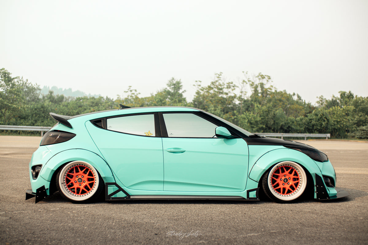 1st Gen Hyundai Veloster Widebody Side Skirts Sleek