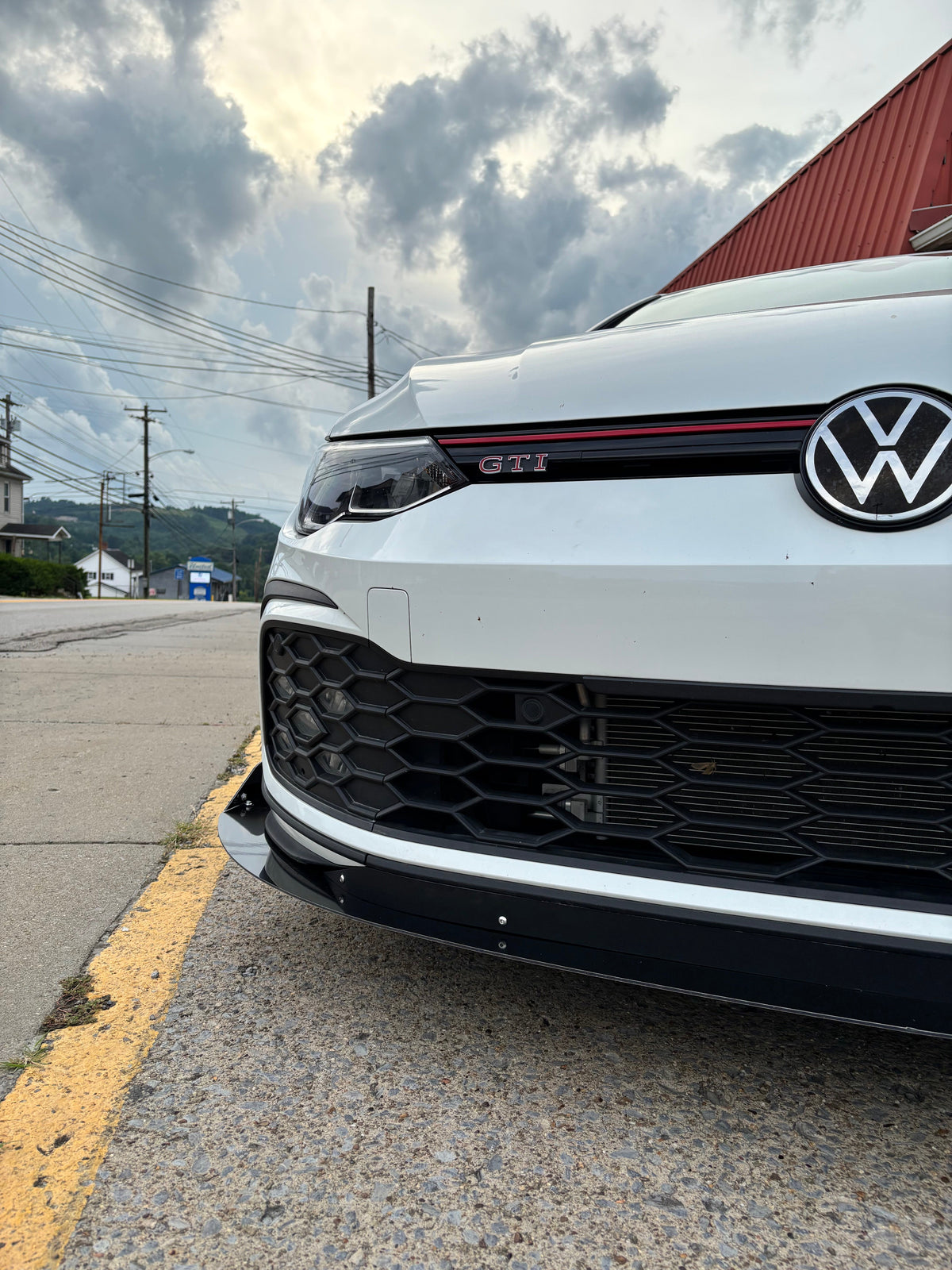 MK8 GTI Front Splitter Sleek