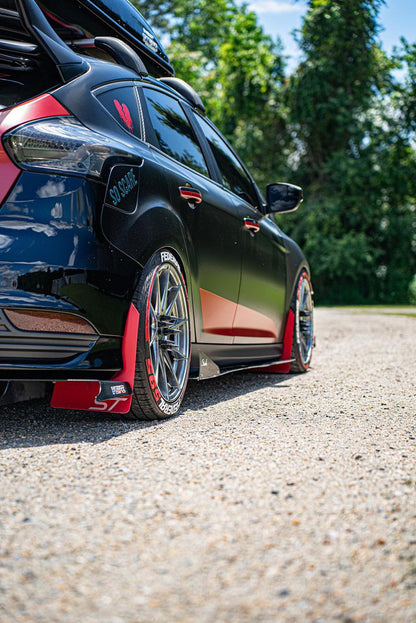 Focus ST Sleek Edition Side Skirts